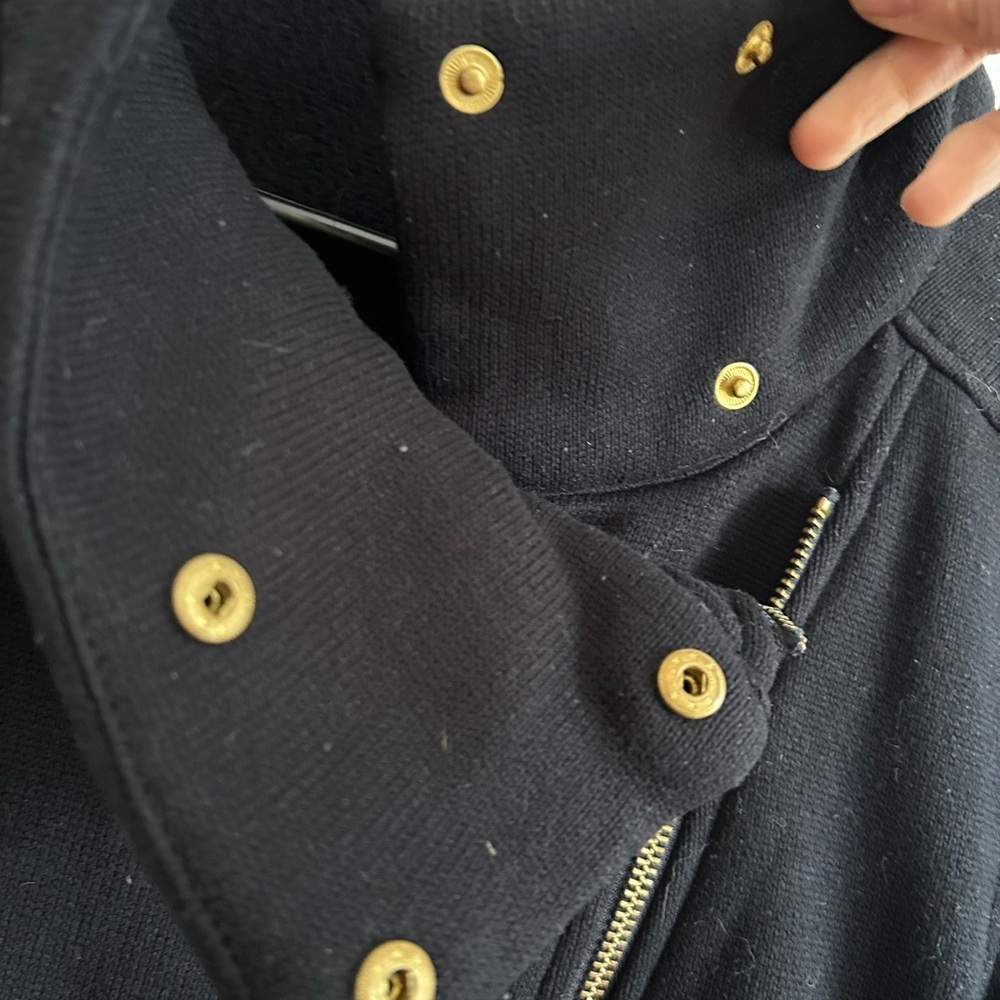 *Super Soft* Asymmetrical Black Active Jacket - Picture 3 of 5